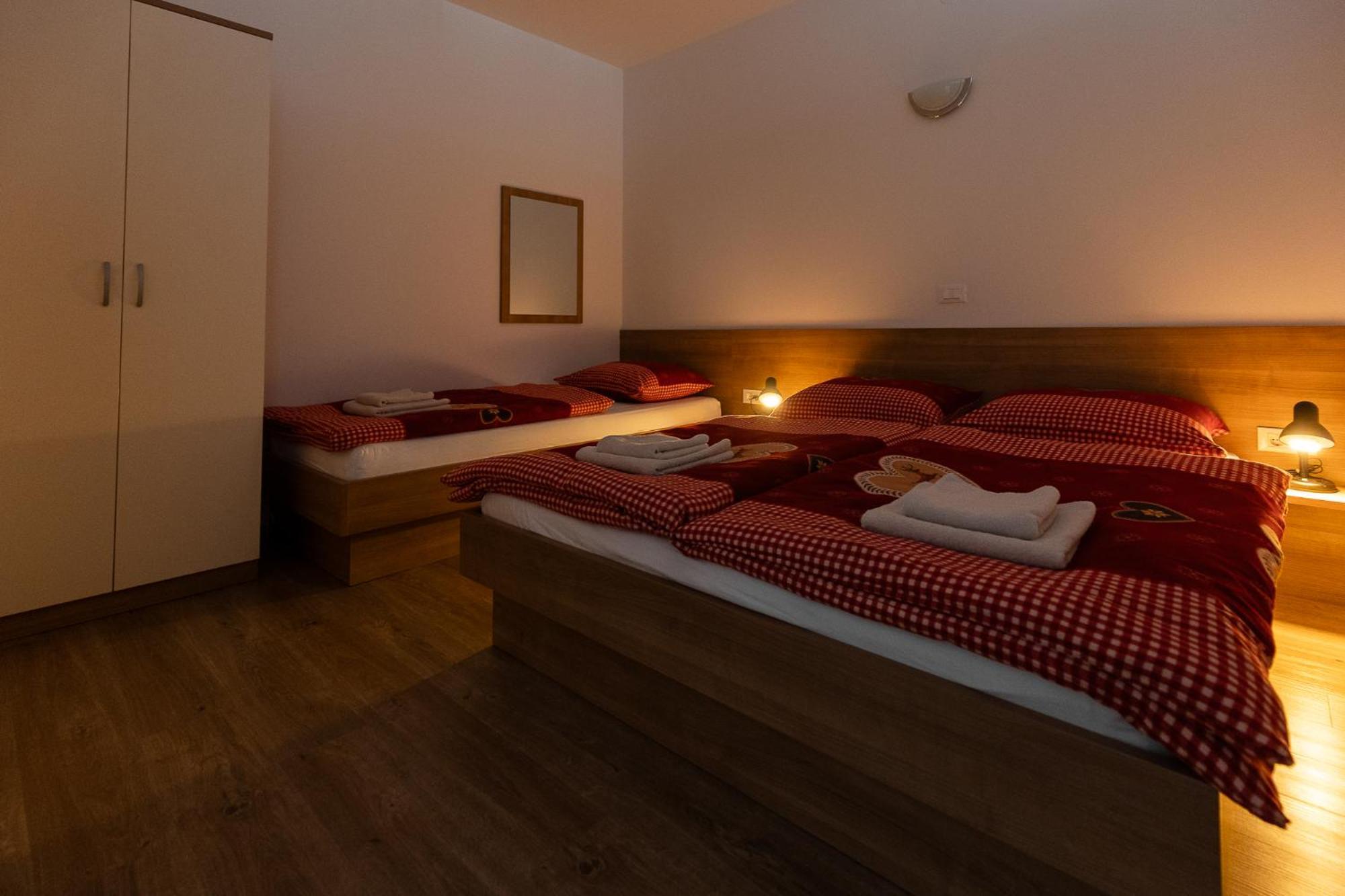 Apartma Planika Kranjska Gora Ngoại thất bức ảnh
